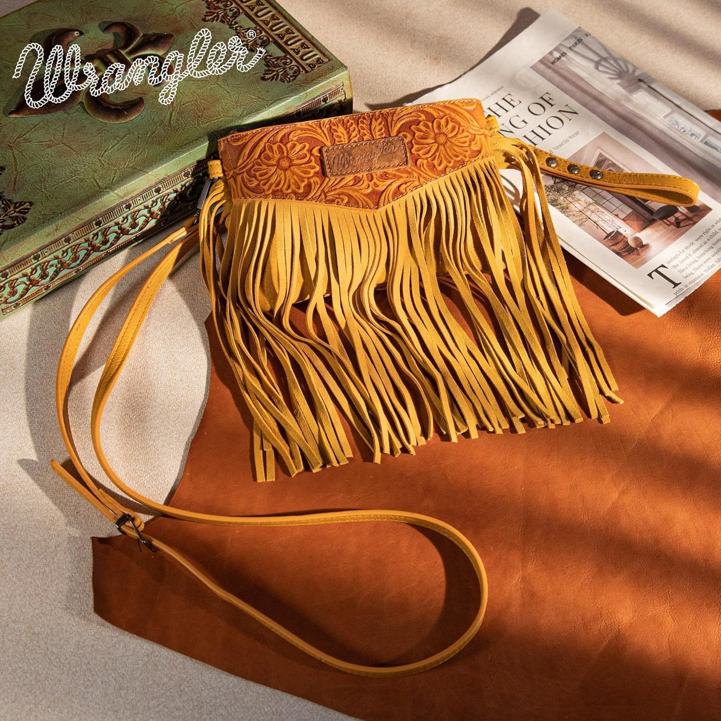 Bolsa tiracolo feminina Wrangler Clutch com franjas